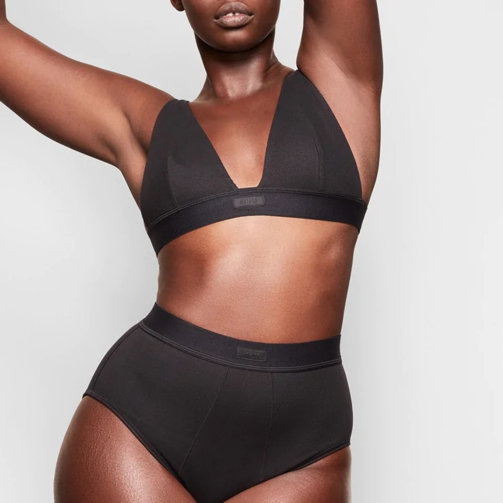 SKIMS COTTON PLUNGE BRALETTE